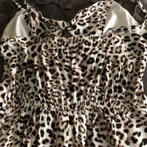 nordstrom Dresses - Row🖤A animal print dress nordstrom Dresses - Row🖤A animal print dress